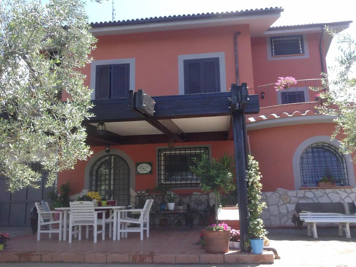 La Tana Delle Stelle B&B Di Charme E Relax Fara in Sabina Zewnętrze zdjęcie